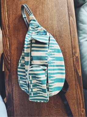 Kavu Teal & Cream Striped Sling Bag